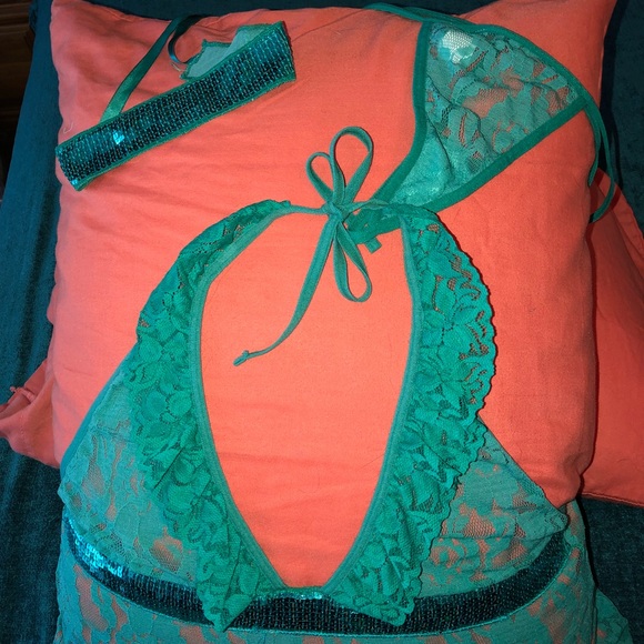 Teddy - Picture 2 of 4